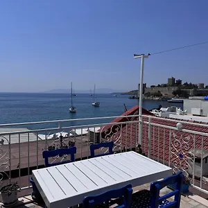Oda ve Kahvaltı White And Blue, Bodrum